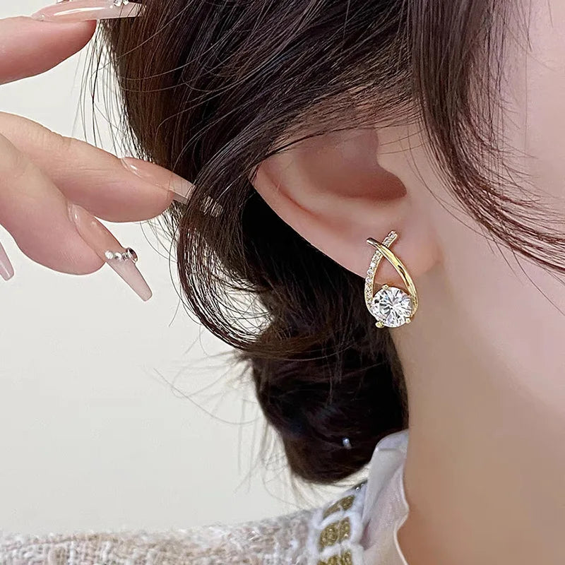 Boucles d'oreilles à micro-incrustations de strass