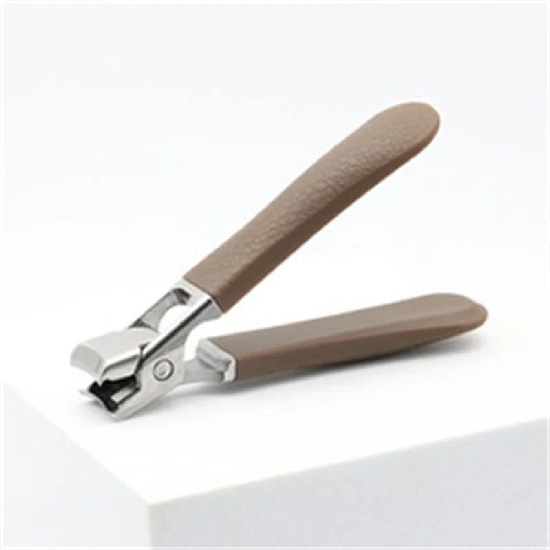 1 coupe-ongles épais, outil de manucure robuste.