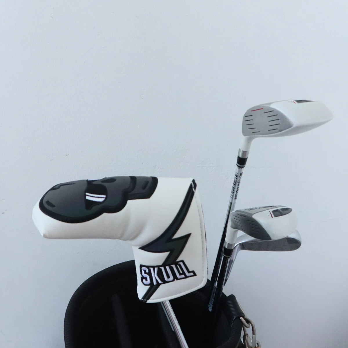 1 housse de putter de golf décoratif en cuir