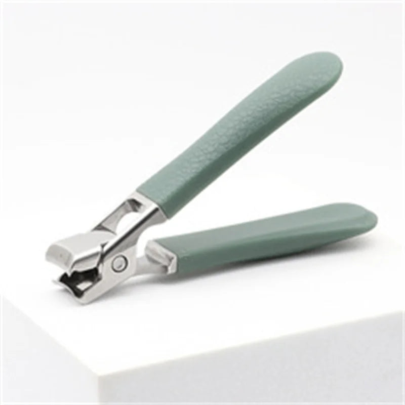 1 coupe-ongles épais, outil de manucure robuste.
