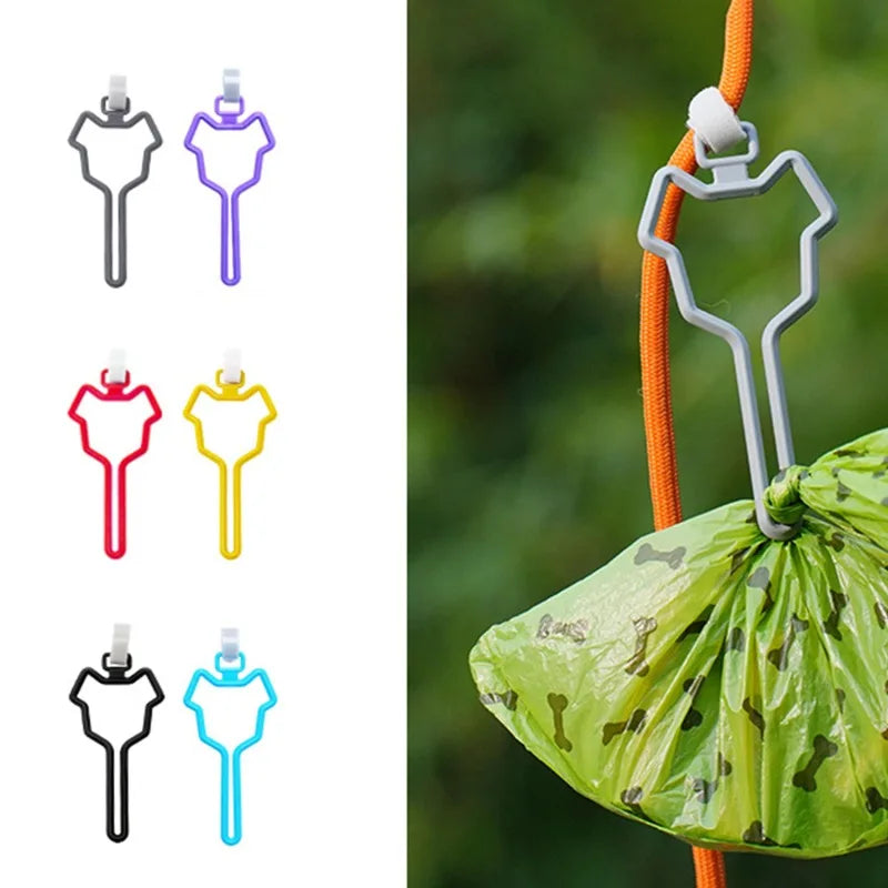 Porte-sac à crottes pour chien, clip de transport pour déchets d'animaux, distributeur de laisse pour chien mains libres, promenade en plein air, sacs à crottes pour chiots, clip facile à transporter