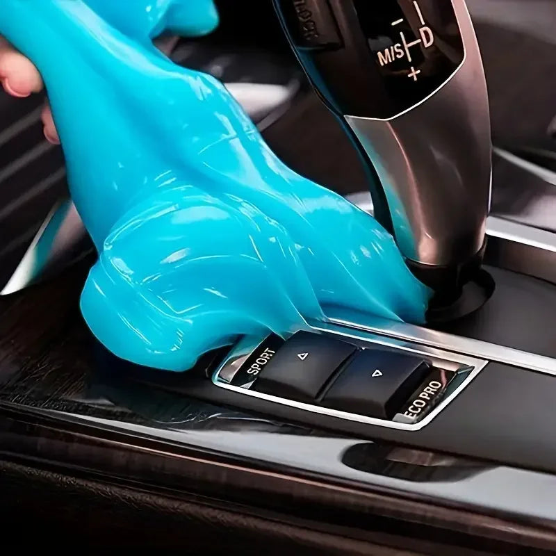 Gel nettoyant pour voiture