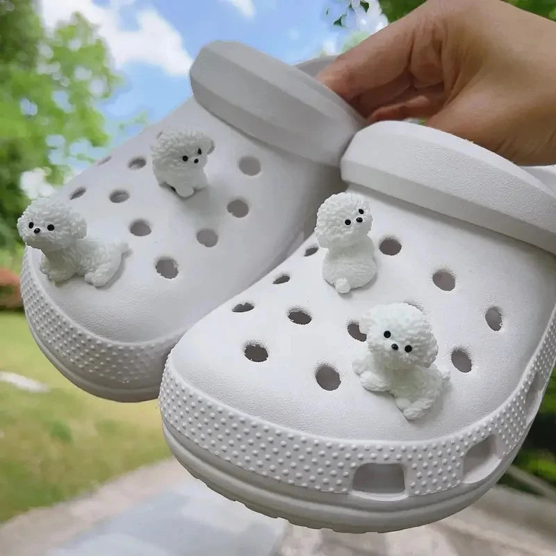 Ensemble de décorations de chaussures 3D pour mini chiots, figurines de chien bichon frisé détachables, à utiliser comme sabots, cadeaux de fêtes