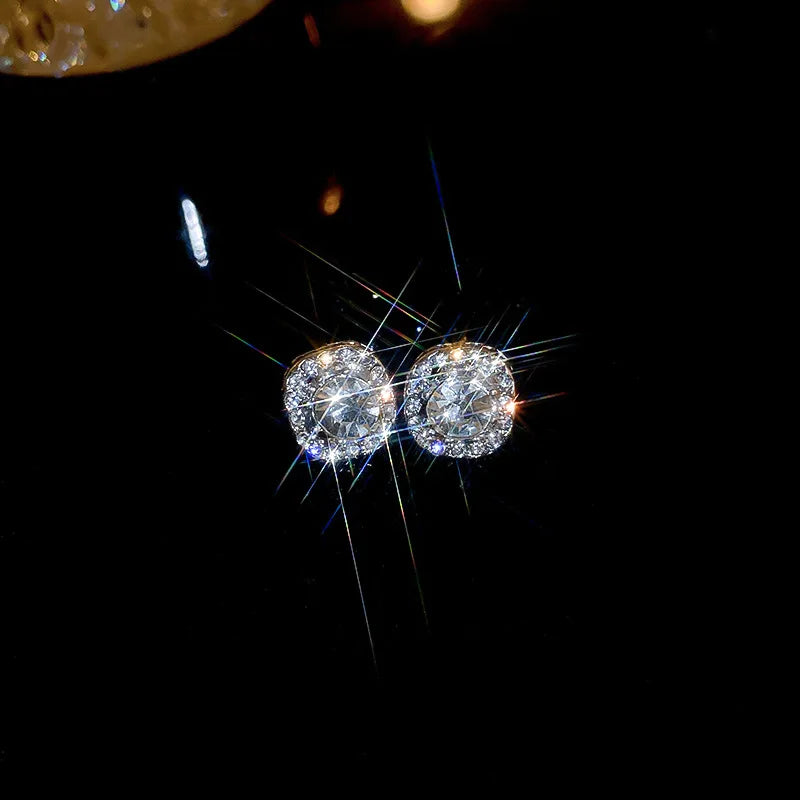Boucles d'oreilles à tige en zircon, légères et luxueuses