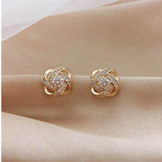 Boucles d'oreilles à tige en zircon, légères et luxueuses